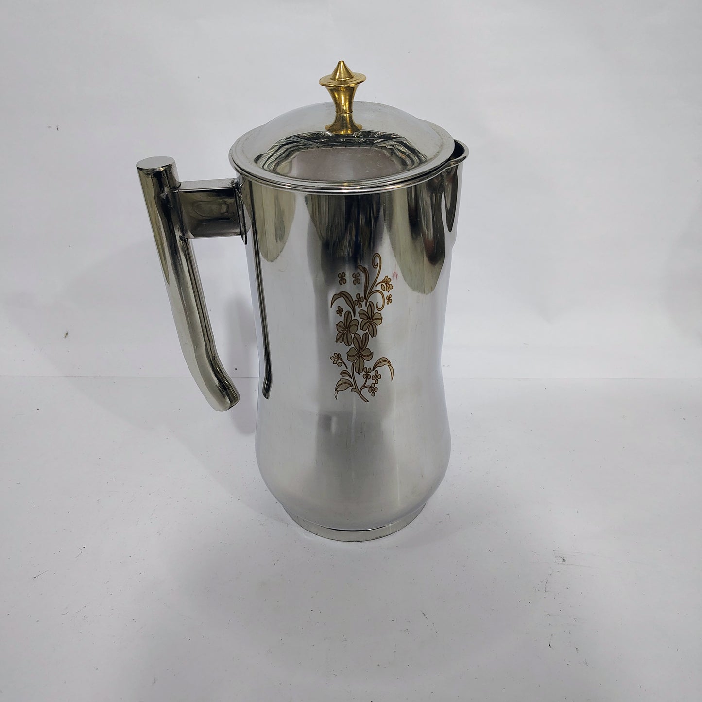 Asha-Stainless Steel Jug /Made with 100% Pure Steel with beautiful design. Get it at Wholesale price..