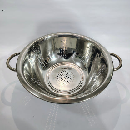 Asha-Stainless Steel Deep Colander Strainer Pure steel-No color Coating with a good Stand Base