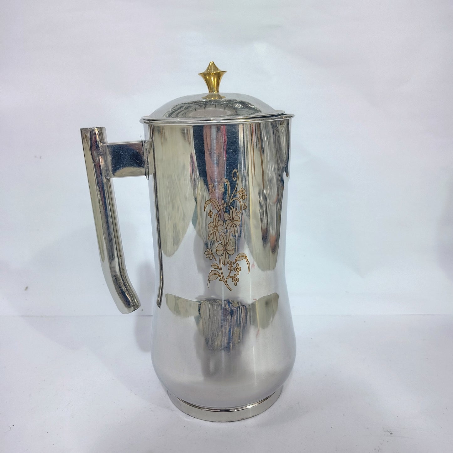 Asha-Stainless Steel Jug /Made with 100% Pure Steel with beautiful design. Get it at Wholesale price..